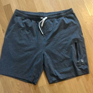 Vouri Sunday Performance Short